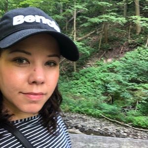 Meet your Posher, Ashley